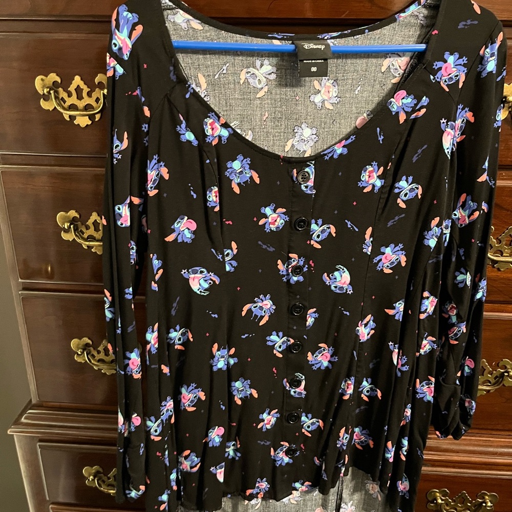 Disney Lilo and Stitch 3/4 Sleeve Pleated Blouse